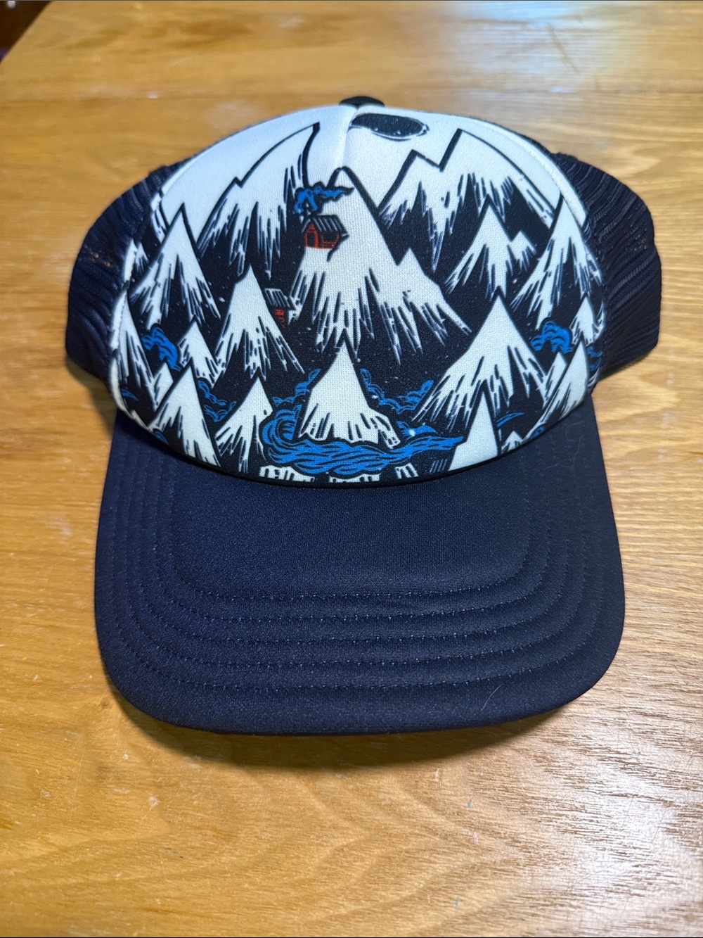 Smartwool Mountain Graphic Trucker Hat in Blue and White